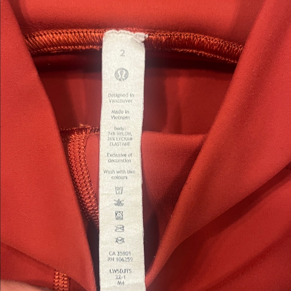 Lululemon Women’s Cayenne InStill High-Rise Tight 25" (size 2) - Picture 6 of 12